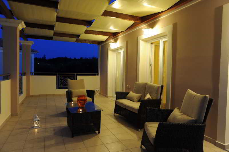 Mamfredas Luxury Resort Planos  Exterior photo